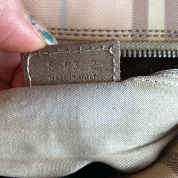 Burberry crossbody bag - Picture 9 of 9